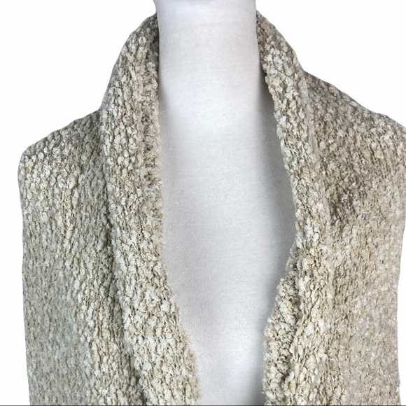 Soft Surroundings Soft Cream Cape Shawl Chenille 80 cm - Picture 4 of 12